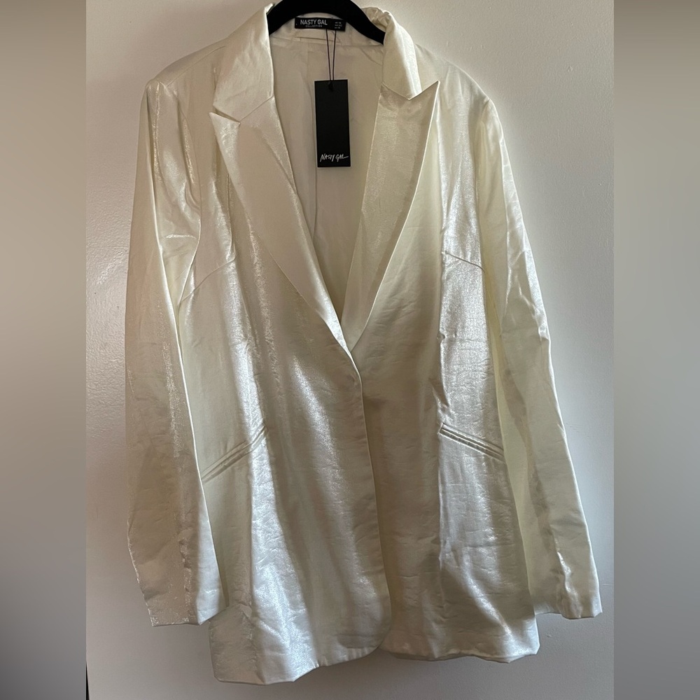 Cream relaxed blazer